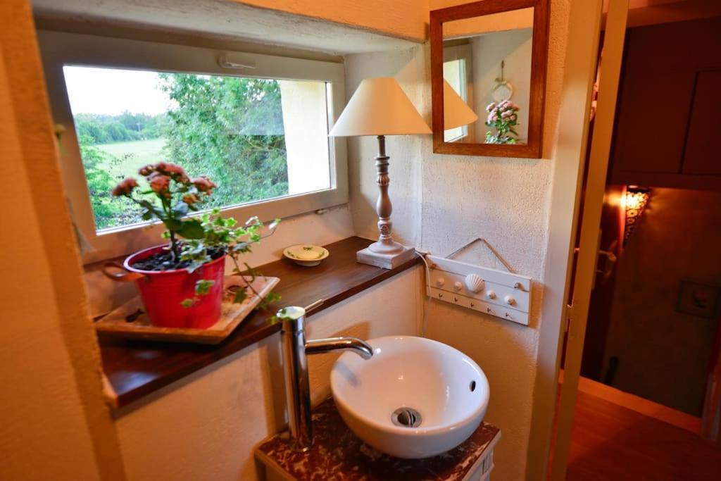 La Pommeraie-sur-Sèvre La Frapperie Bed & Breakfast エクステリア 写真