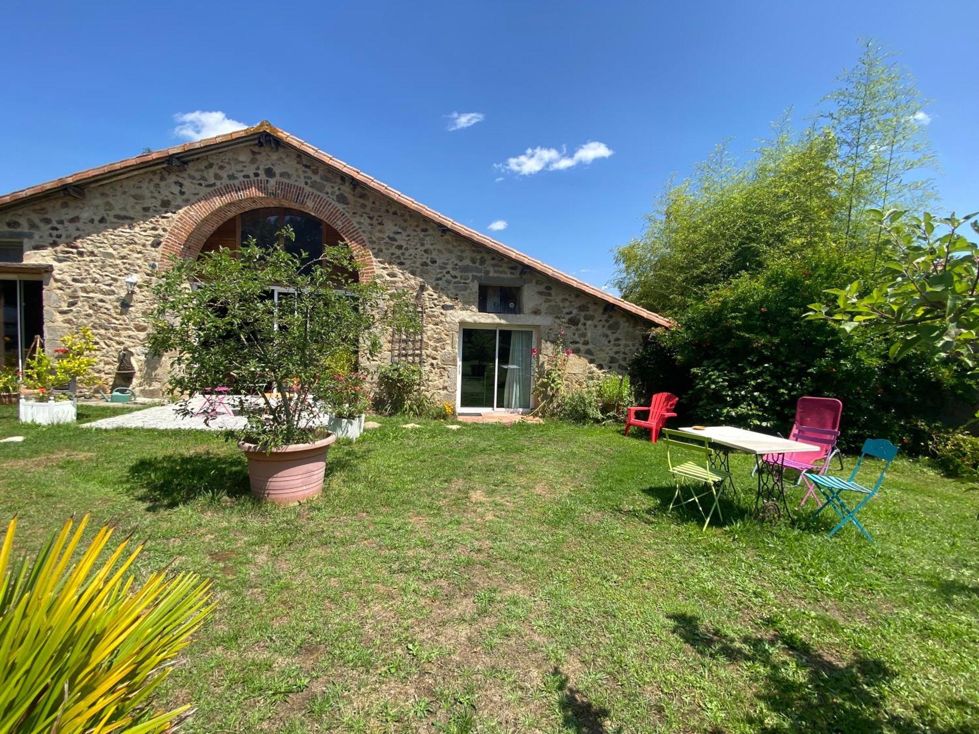 La Pommeraie-sur-Sèvre La Frapperie Bed & Breakfast エクステリア 写真