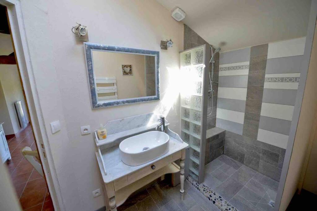 La Pommeraie-sur-Sèvre La Frapperie Bed & Breakfast エクステリア 写真