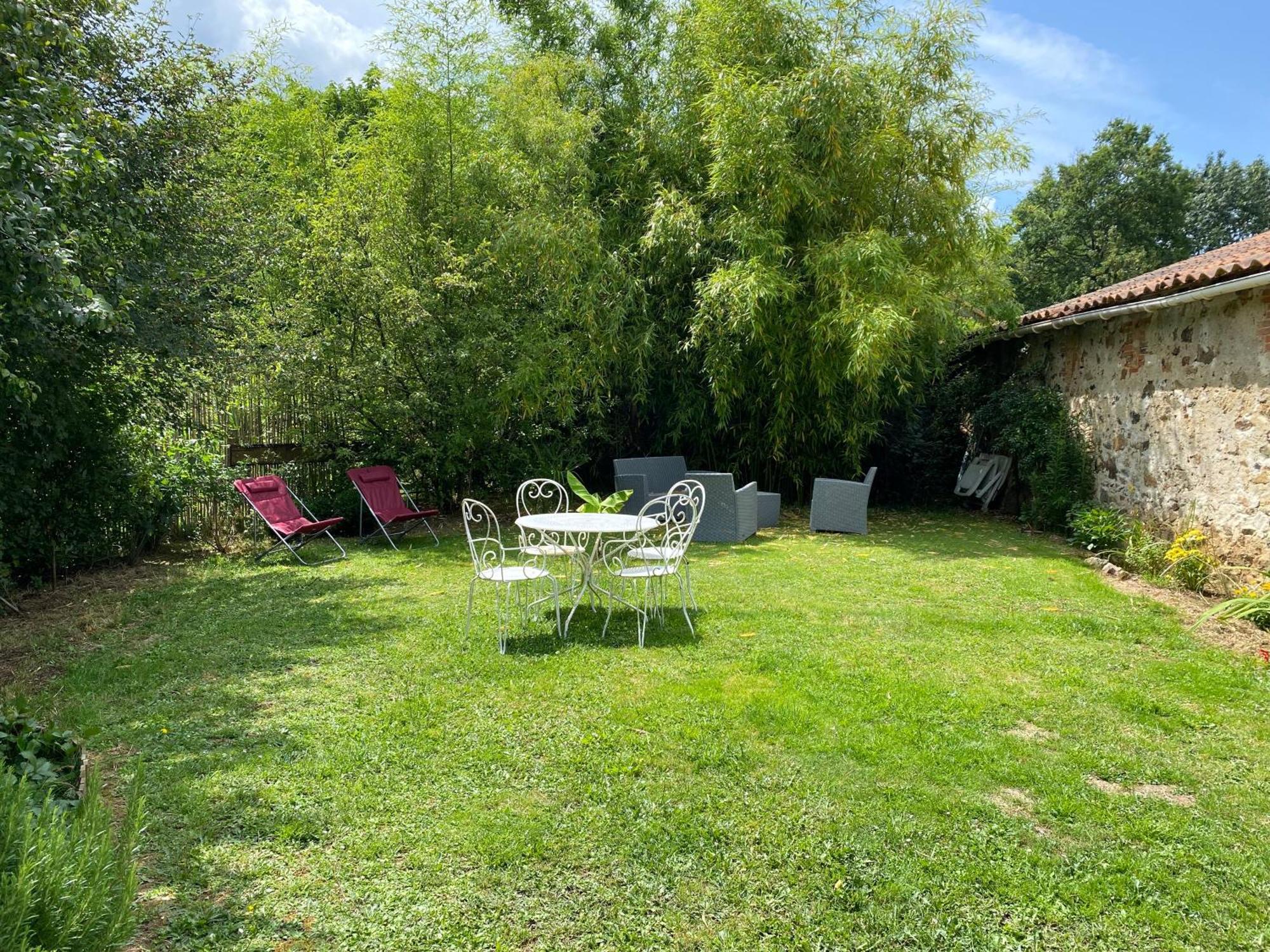 La Pommeraie-sur-Sèvre La Frapperie Bed & Breakfast エクステリア 写真